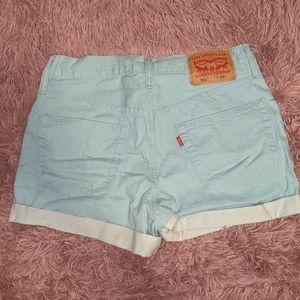 Never worn Levi's Shorts